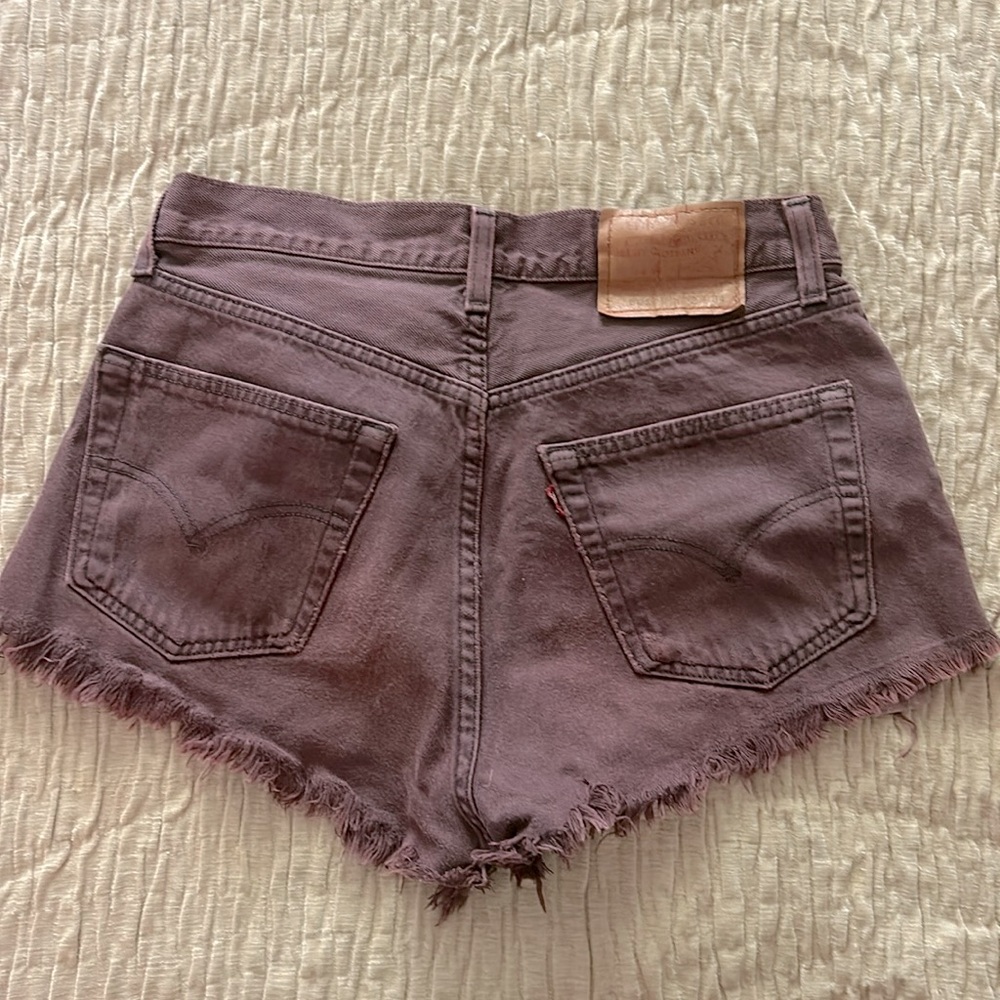 Festival Levi 501’s cutoffs